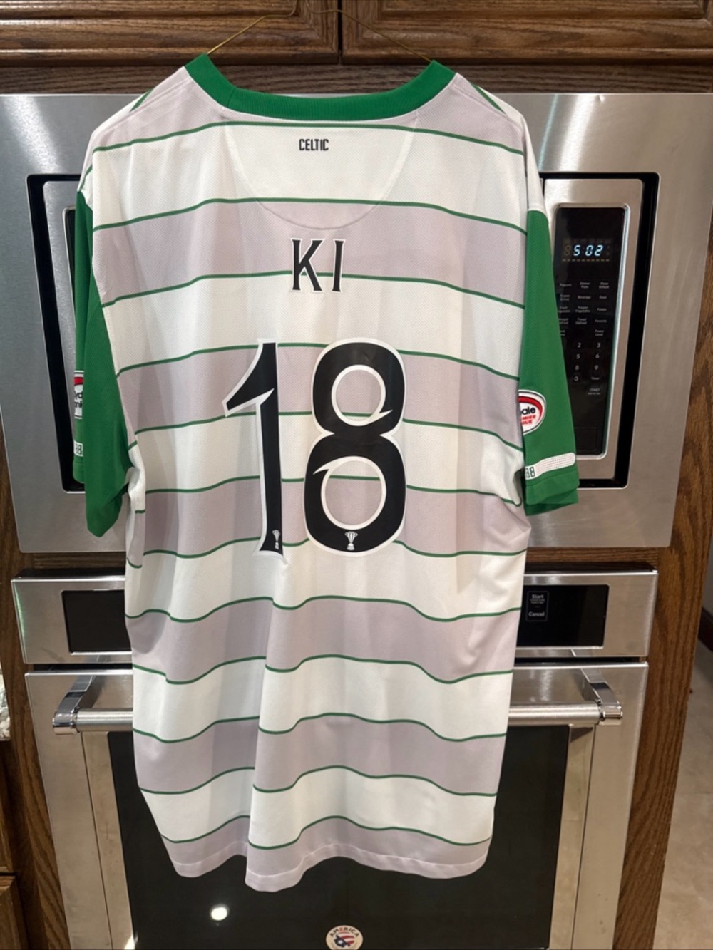 SOLD Authentic Celtic Football Club Ki Soccer Jersey